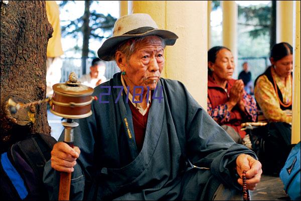 晉級歐洲杯16強！賽後居勒爾與家人一起慶祝出線